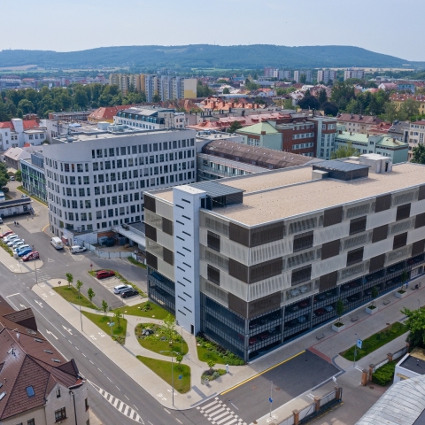 Energeticky úsporný projekt překonal očekávání: Oblastní nemocnice Mladá Boleslav ušetřila přes 10 milionů korun